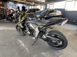HONDA - CB 1000R - 2012/2012 - Preta - R$ 44.900,00