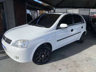 CHEVROLET - CORSA - 2003/2003 - Branca - R$ 19.900,00