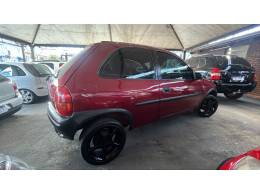 CHEVROLET - CORSA - 1996/1996 - Vermelha - R$ 15.500,00