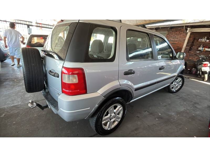 FORD - ECOSPORT - 2005/2005 - Prata - R$ 26.900,00