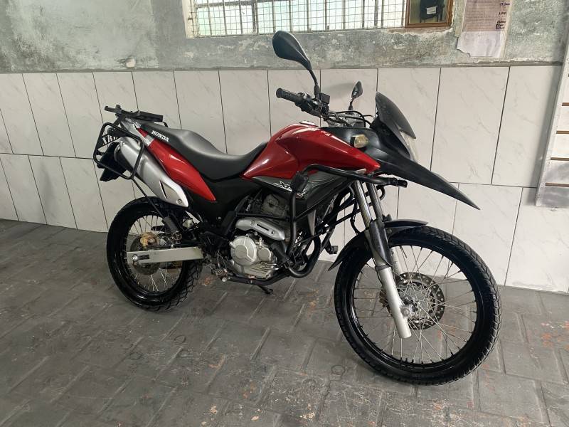HONDA - XRE 300 - 2010/2011 - Vermelha - R$ 16.500,00