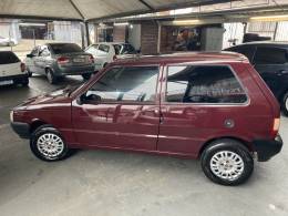 FIAT - UNO - 2004/2005 - Vermelha - R$ 16.900,00