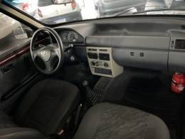 FIAT - UNO - 2004/2005 - Vermelha - R$ 16.900,00