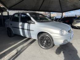 CHEVROLET - CORSA - 2001/2001 - Prata - R$ 17.500,00
