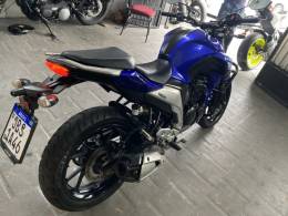 YAMAHA - FAZER - 2022/2022 - Azul - R$ 23.500,00