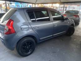 RENAULT - SANDERO - 2008/2008 - Cinza - R$ 26.900,00