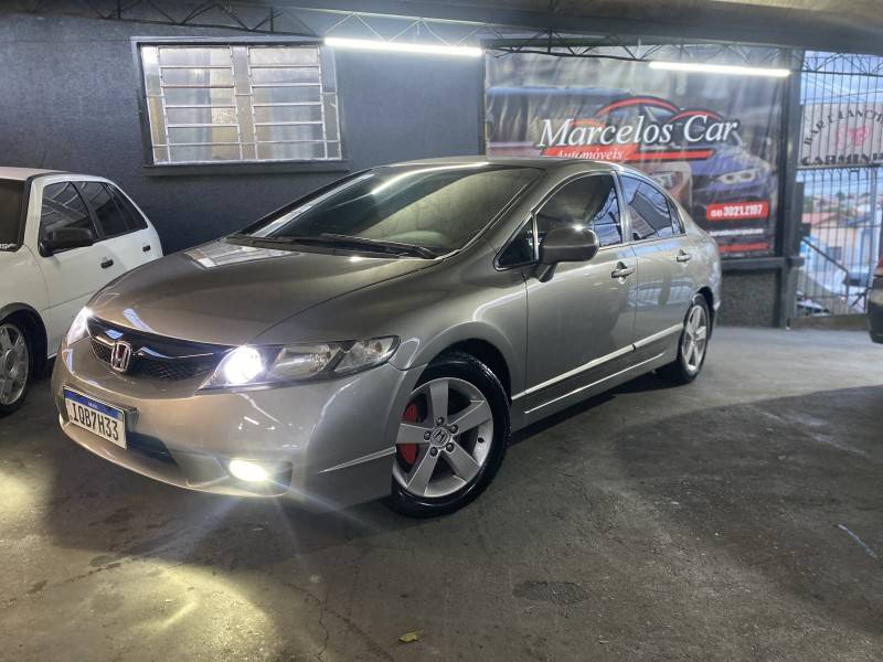 HONDA - CIVIC - 2009/2010 - Cinza - R$ 49.900,00