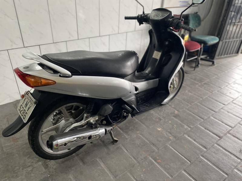 YAMAHA - NEO AT 115 - 2007/2007 - Prata - R$ 6.000,00