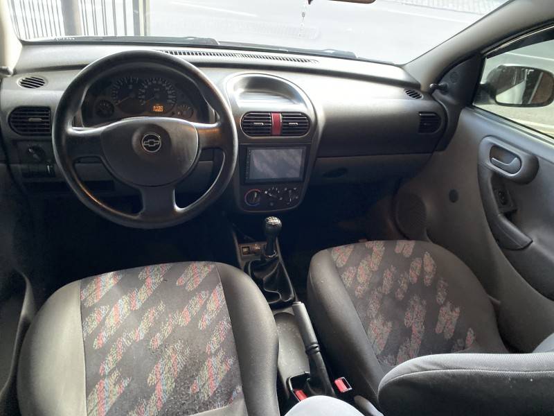 CHEVROLET - CORSA - 2003/2003 - Branca - R$ 19.900,00
