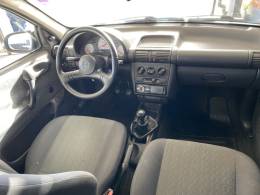 CHEVROLET - CORSA - 2001/2001 - Prata - R$ 17.500,00