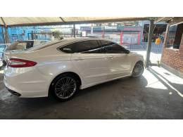 FORD - FUSION - 2013/2013 - Branca - R$ 72.900,00