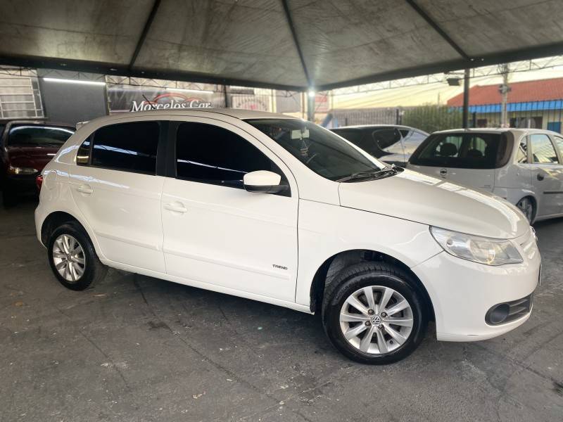 VOLKSWAGEN - GOL - 2012/2012 - Branca - R$ 30.900,00