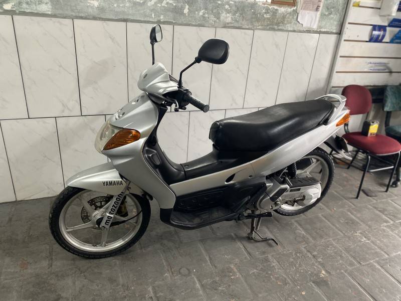 YAMAHA - NEO AT 115 - 2007/2007 - Prata - R$ 6.000,00