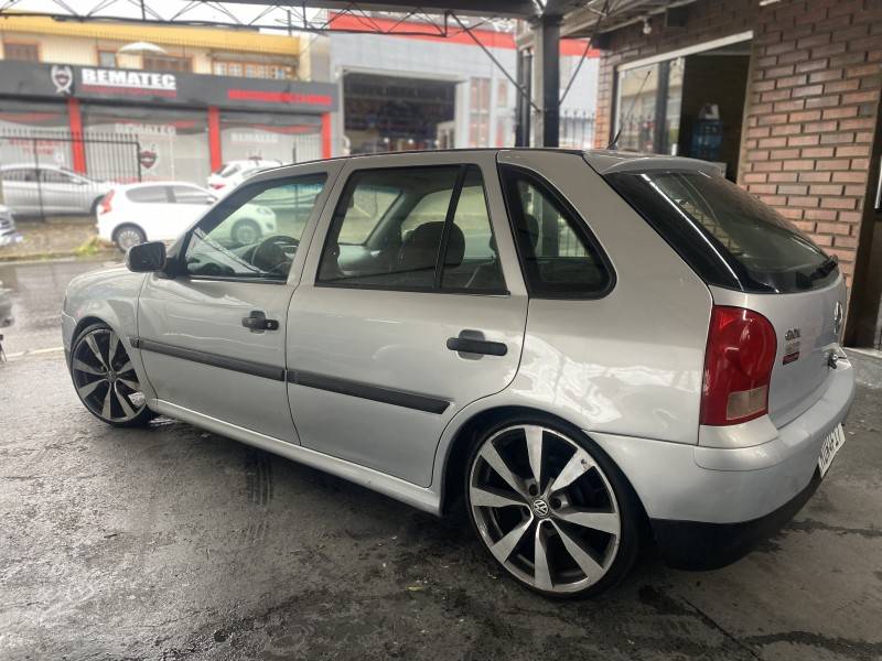 VOLKSWAGEN - GOL - 2007/2007 - Prata - R$ 23.900,00