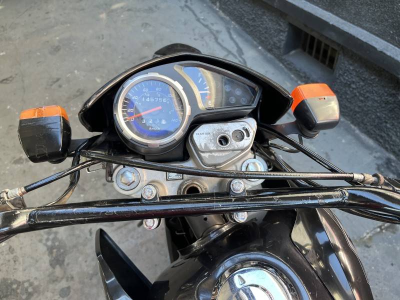 HONDA - NXR 150 - 2011/2012 - Preta - R$ 11.900,00