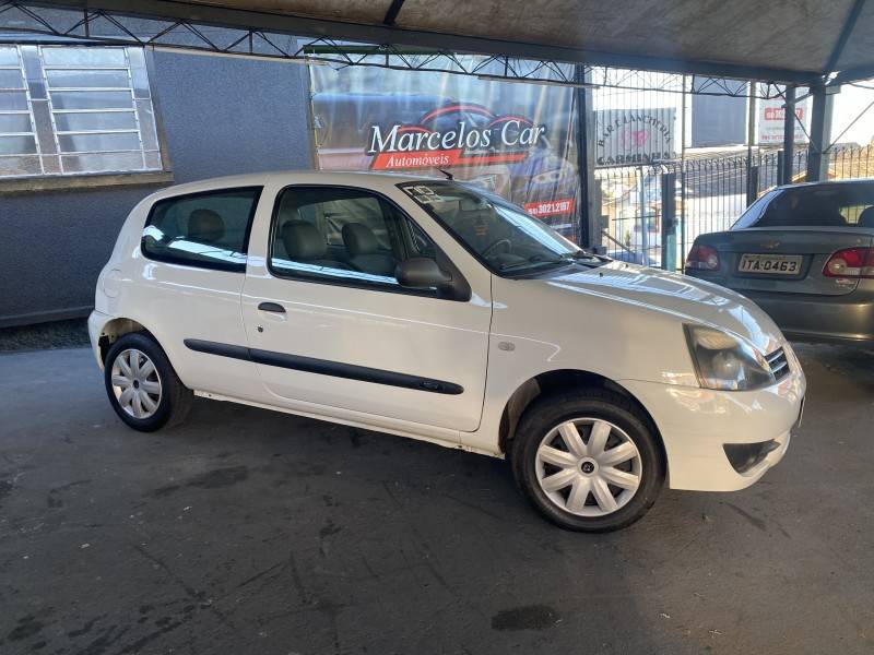 RENAULT - CLIO - 2009/2009 - Branca - R$ 22.900,00