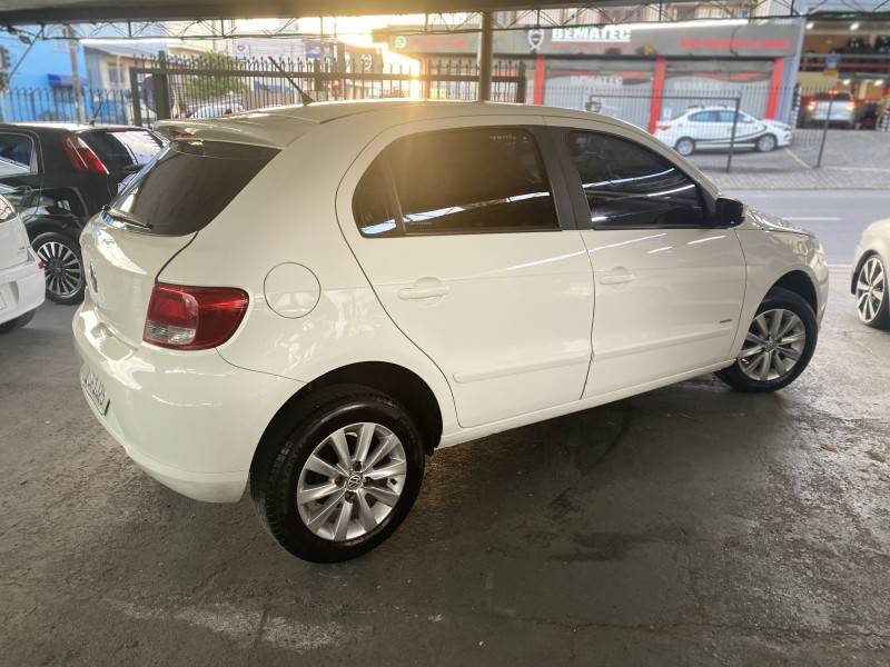 VOLKSWAGEN - GOL - 2012/2012 - Branca - R$ 30.900,00